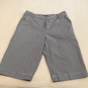Women's Bermuda shorts
